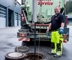 Kanalreinigung mit professioneller Ausrüstung in Windischeschenbach